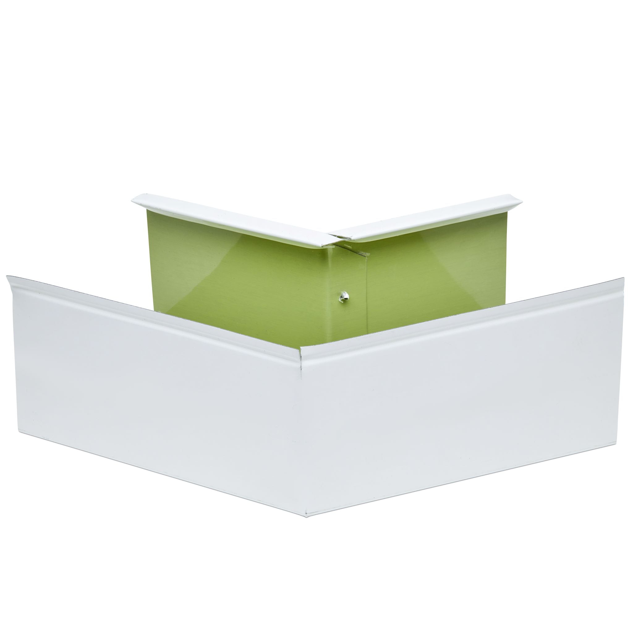 Inside Bay Miter for 6" European Modern Box Gutters